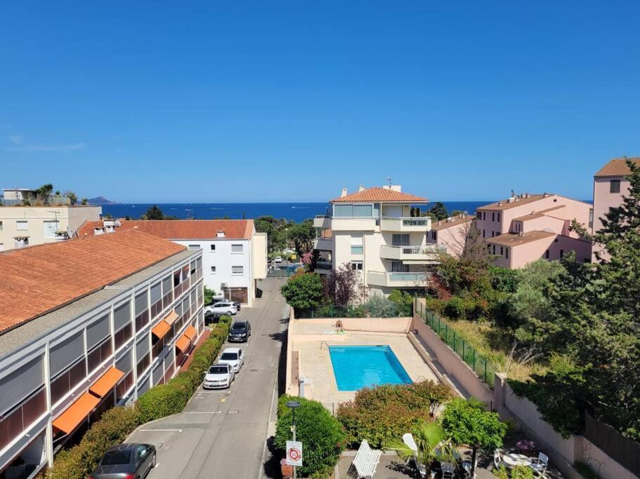 Bel Appartement A 200M De La Mer! Fréjus Dış mekan fotoğraf